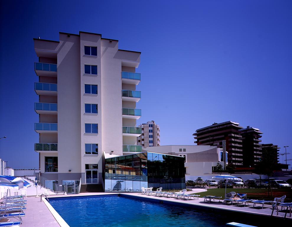 Hotel Baia Flaminia Pesaro Esterno foto