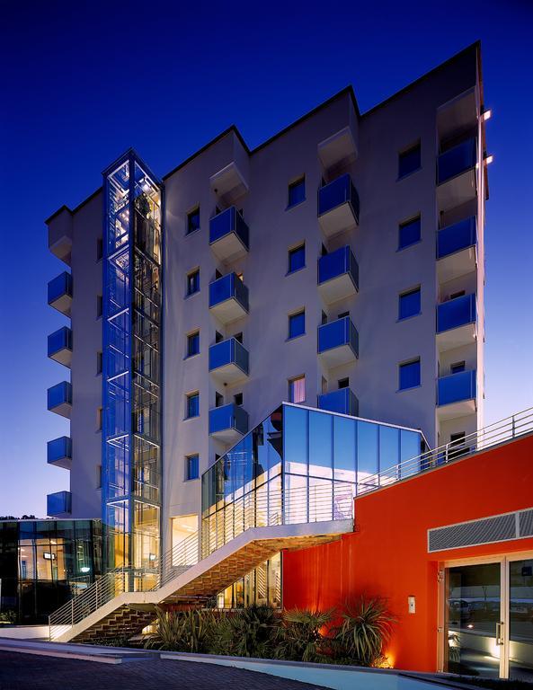 Hotel Baia Flaminia Pesaro Esterno foto